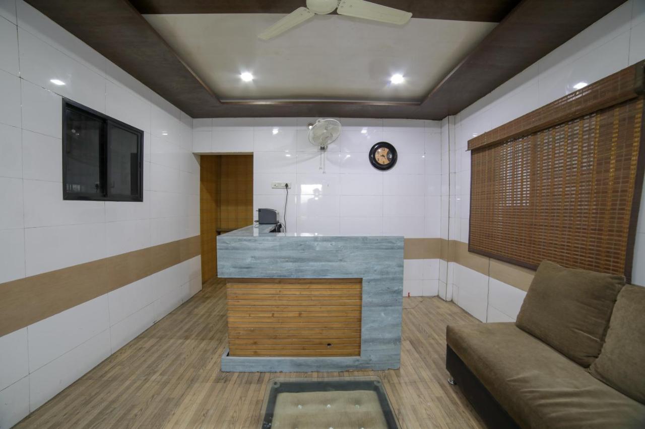 Oyo Flagship Hotel Chandani Rāipur Exteriér fotografie