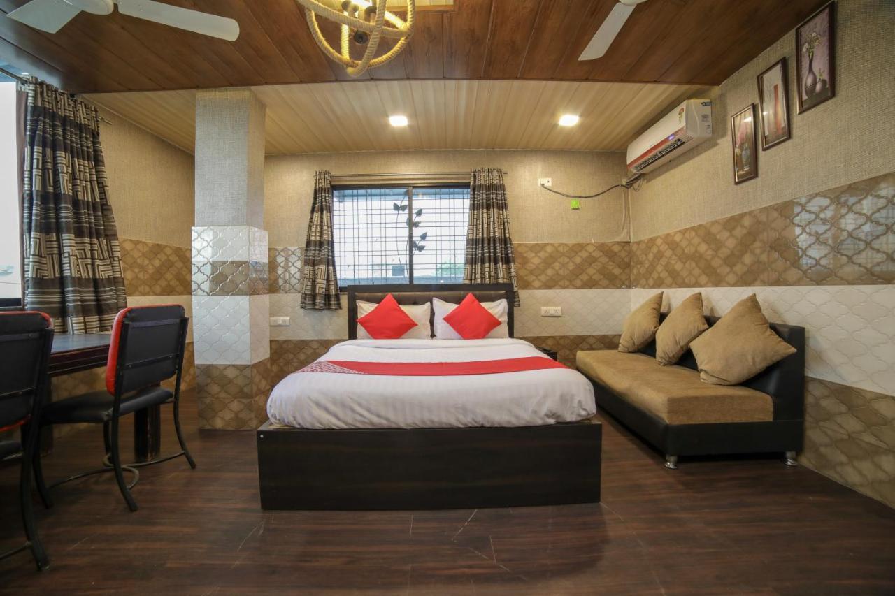 Oyo Flagship Hotel Chandani Rāipur Exteriér fotografie