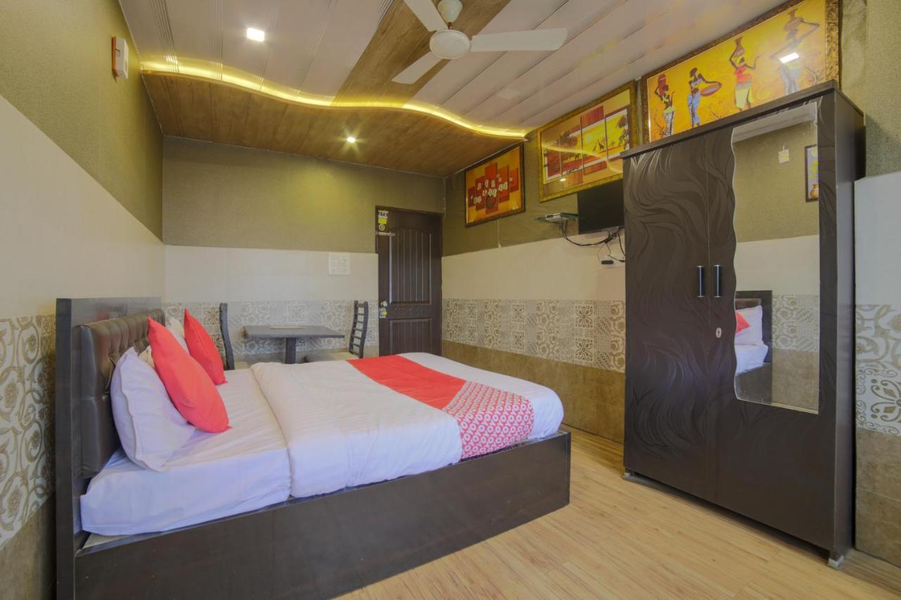 Oyo Flagship Hotel Chandani Rāipur Exteriér fotografie